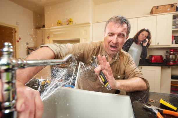 Best Flood restoration services  in Richmond, CA